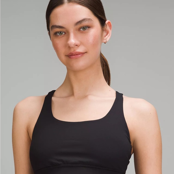 Lululemon Black Energy Sports Bra with Criss Cross Back size 6 - Picture 5 of 6